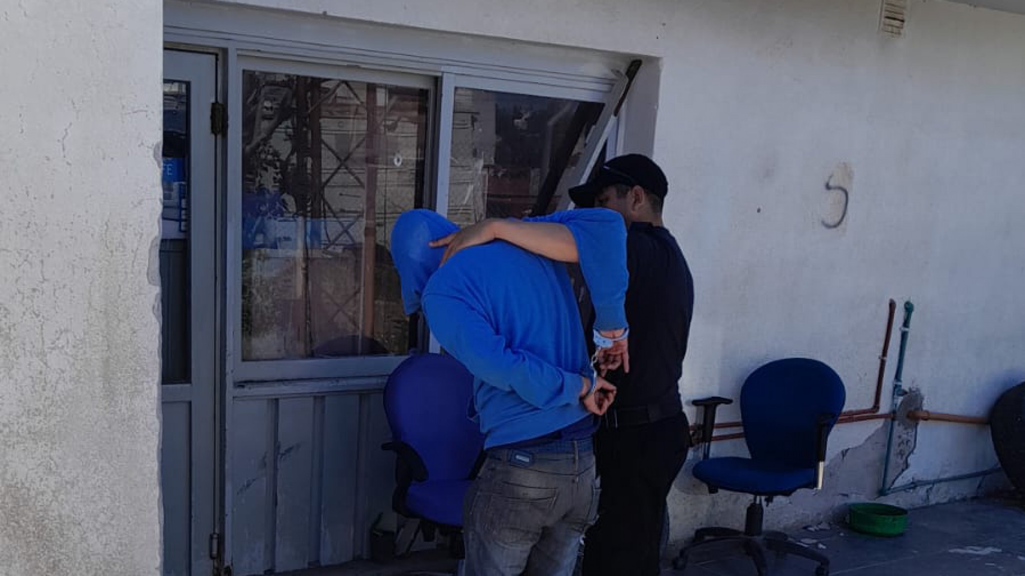 Lo detuvieron por intentar robar fiambres y quesos en la Cooperativa Obrera de Km 8
