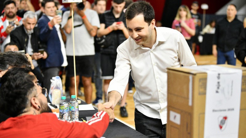 Con récord de votantes, Stefano Di Carlo es el nuevo presidente de River