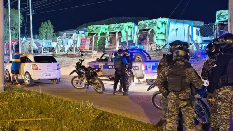 Persecución en la Ruta 3: intentaron robar una casa en Rada Tilly y atraparon a uno de los sospechosos