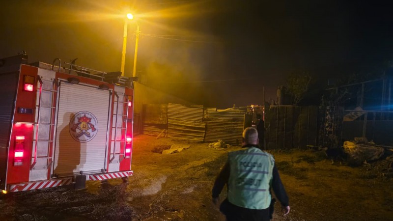 Un incendio destruyó una vivienda en Cordón Forestal