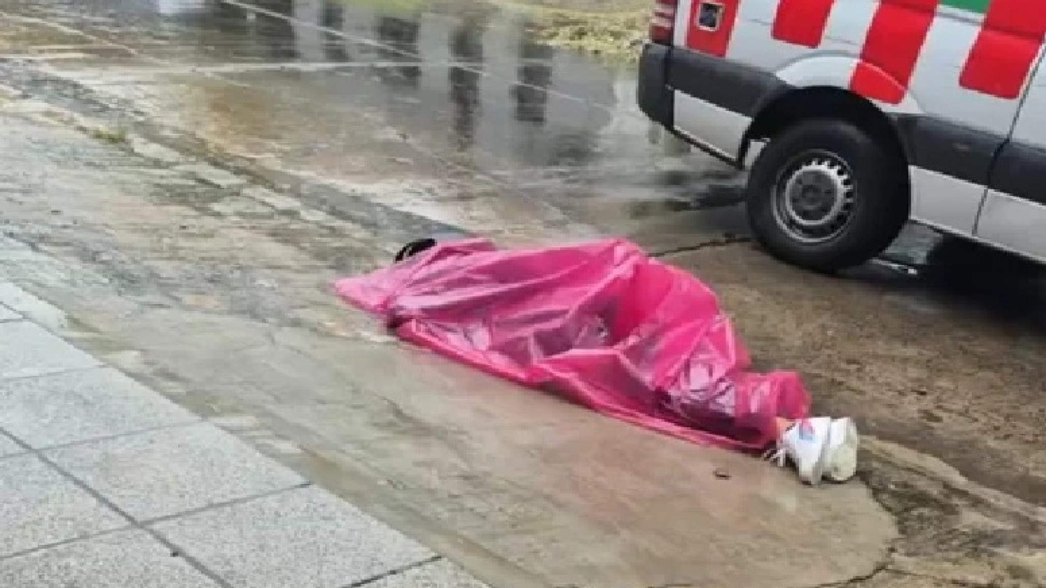 Un policía retirado mató de un disparo a un adolescente que intentó robarle