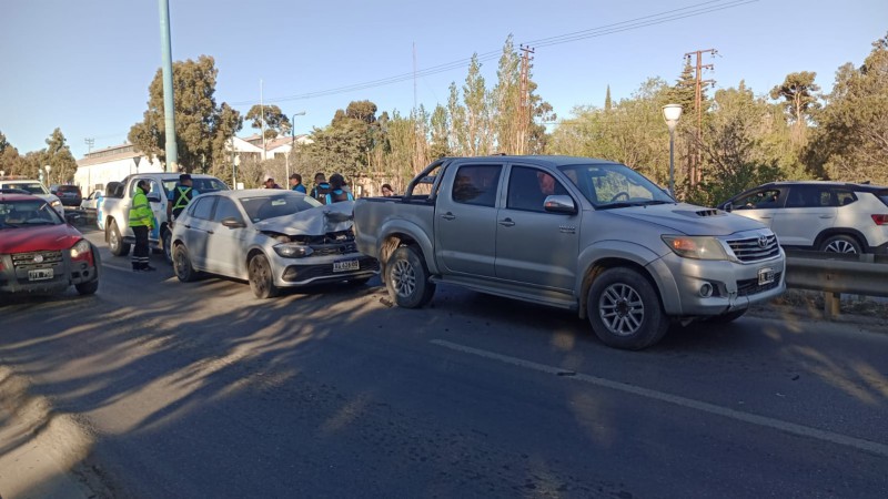Choque en cadena frente al Corralón Policial de Comodoro