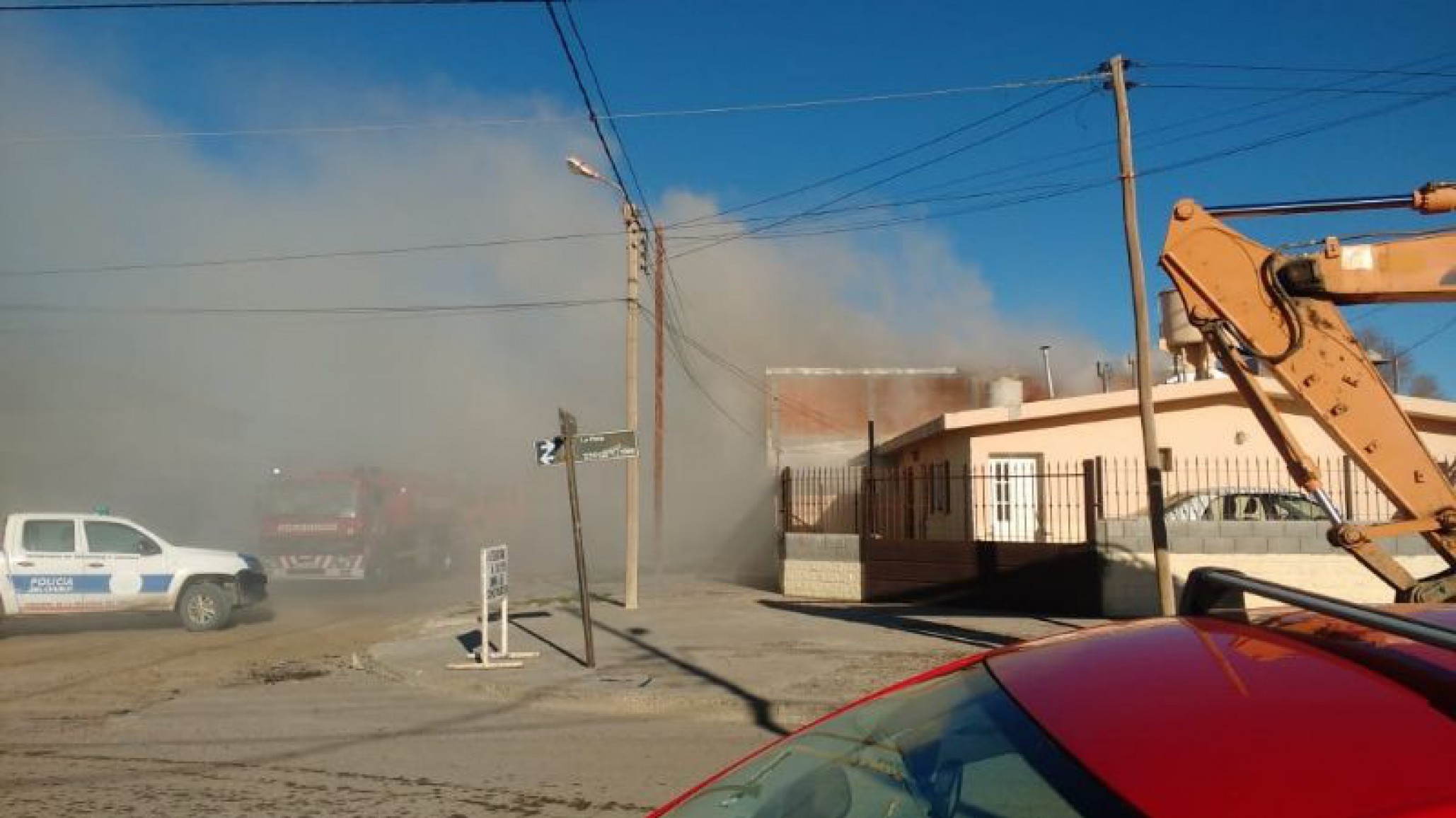 Se desató un incendio en un domicilio del barrio Juan XXIII