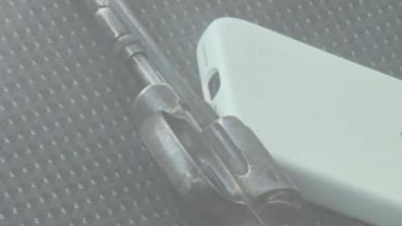 Un hombre fue detenido por conducir alcoholizado y con un arma de fuego en el auto