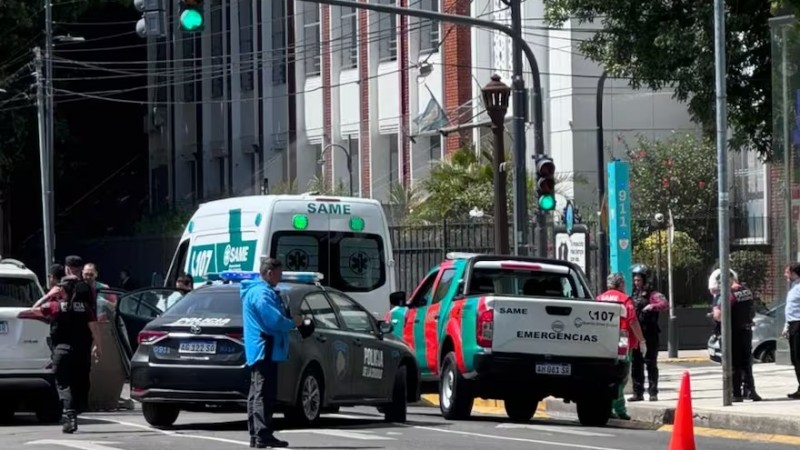 Buenos Aires: Un hombre murió tras caer desde el piso 20 de un edificio de oficinas