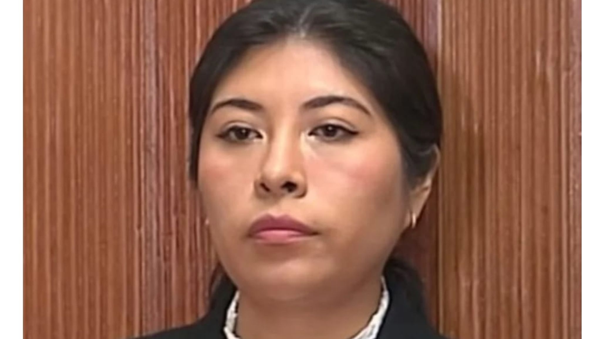 Perú ordenó la captura internacional de Betssy Chávez, refugiada en la embajada de México en Lima