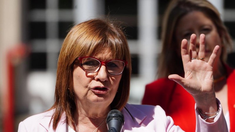 "Está con la casta y la mafia": Bullrich cuestionó a Tapia tras la sanción a Estudiantes