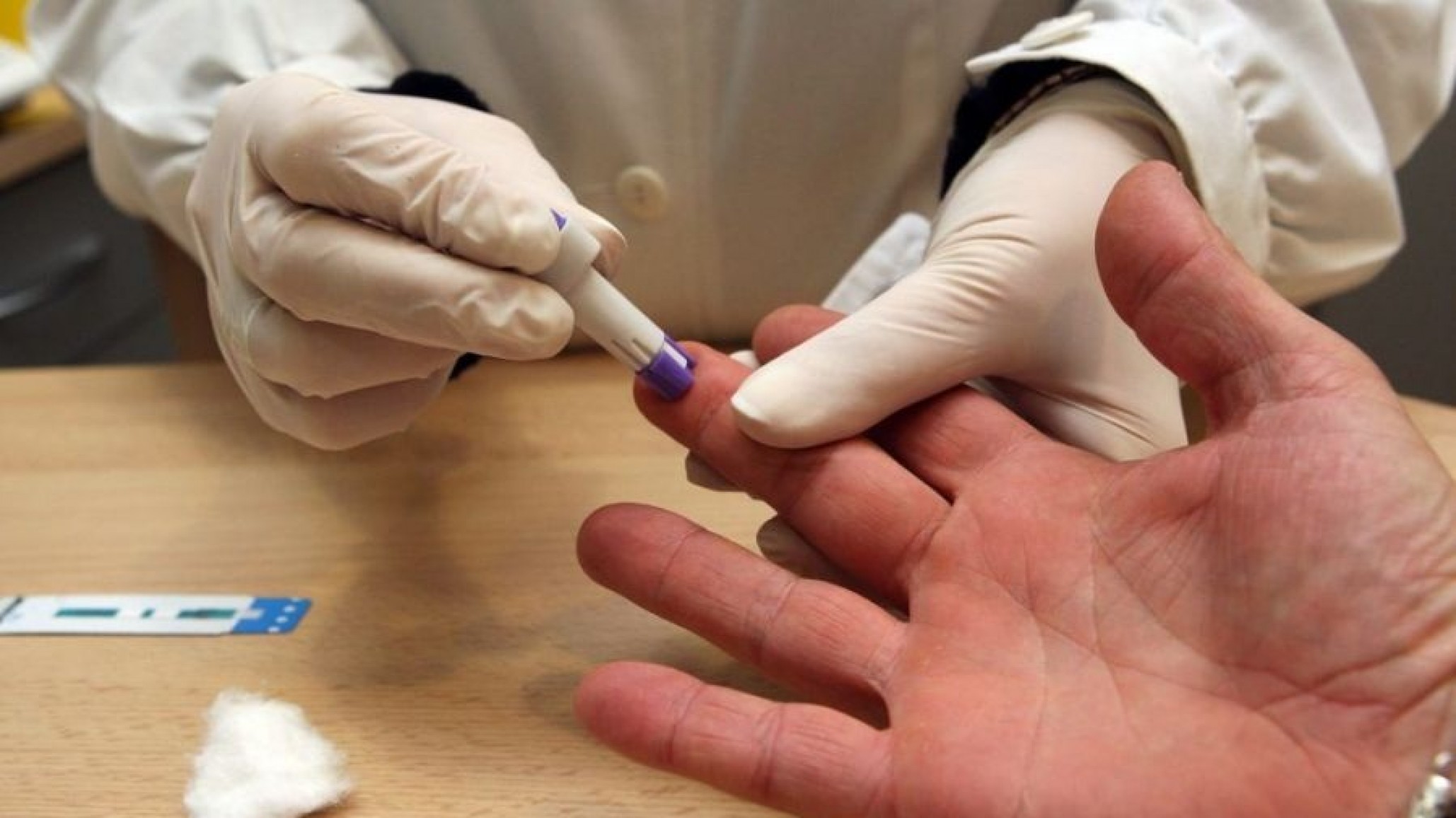 Gran jornada gratuita de testeo rápido de VIH en el Hospital Alvear
