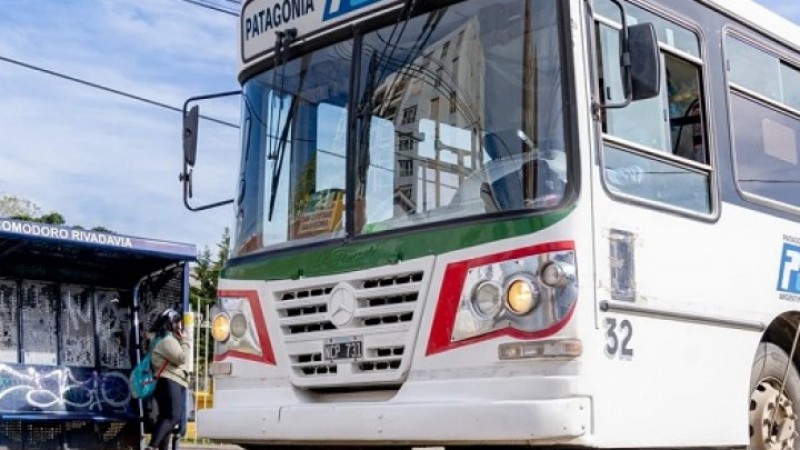 Hubo acuerdo para la continuidad del servicio de transporte y se trataría en el Concejo este domingo a la 19 horas