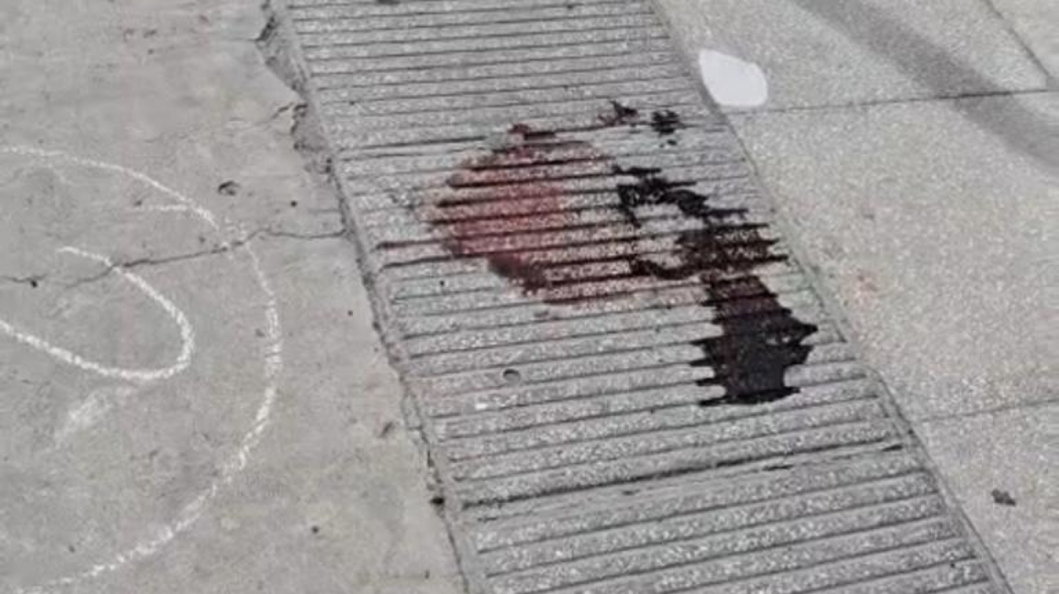 Un hombre de 63 años fue apuñalado en pleno centro y detuvieron a su expareja