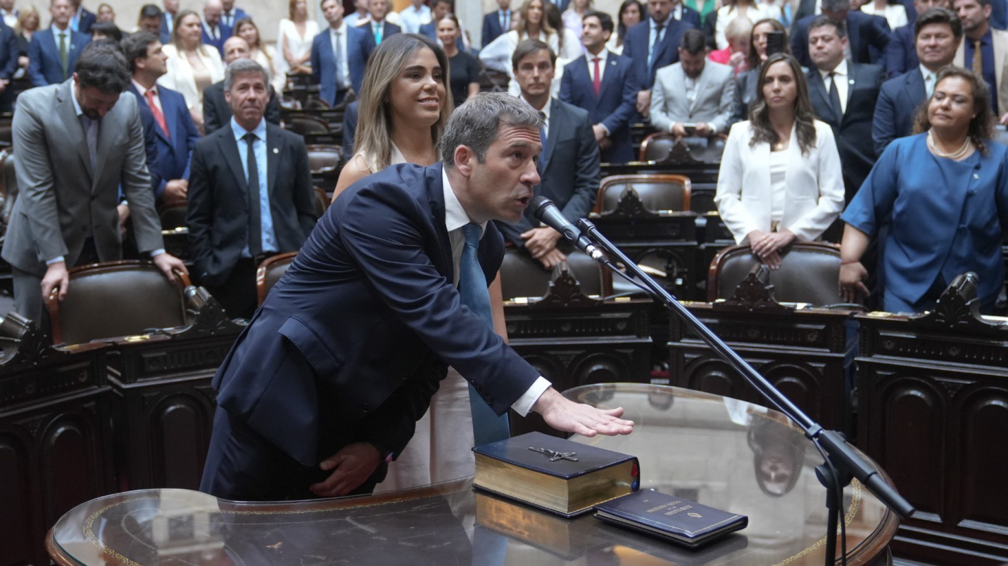 Luque juró como Diputado Nacional