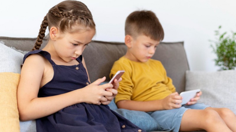 Australia prohíbe las redes sociales a menores de 16 años y obliga a las tecnológicas a verificar la edad