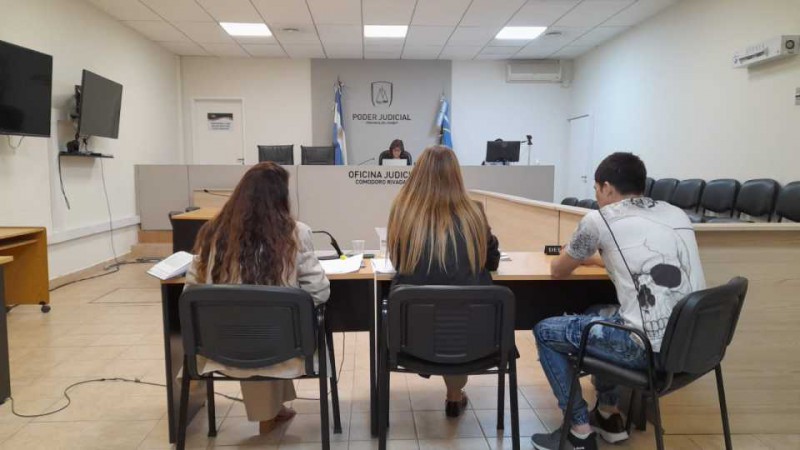 Acusado de golpear a su pareja y a dos hombres: el martes se conocerá el veredicto