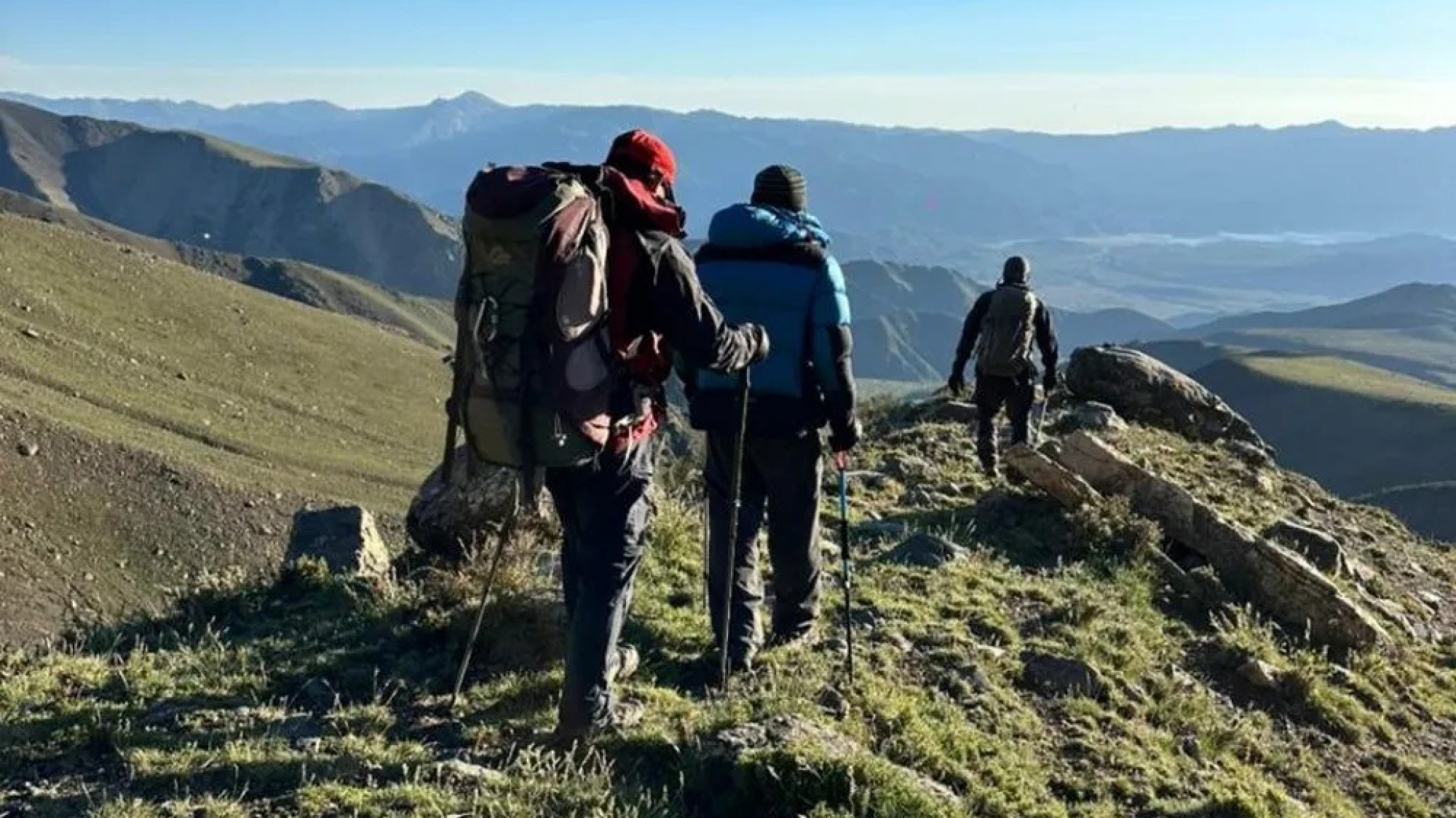 Rescate milagroso: Dos montañistas estuvieron desaparecidos por 48 horas cerca de los 6.000 metros