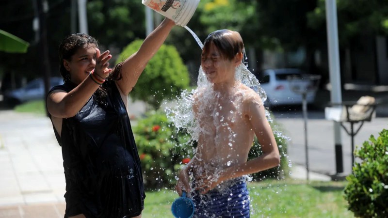 Ola de calor en Chubut: alertas por temperaturas extremas desde el domingo
