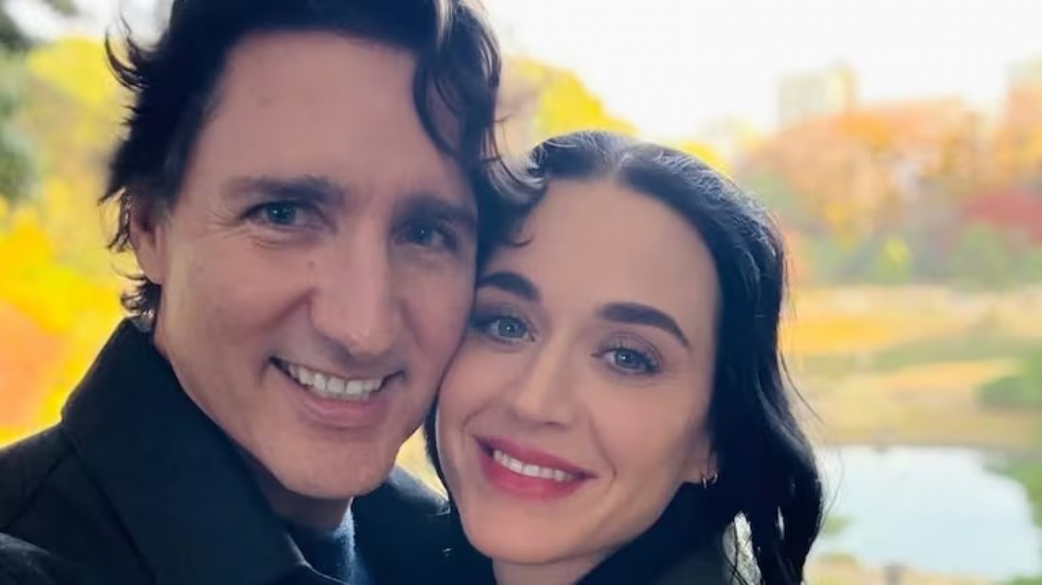 Katy Perry y Justin Trudeau oficializaron su relación con fotos desde Tokio