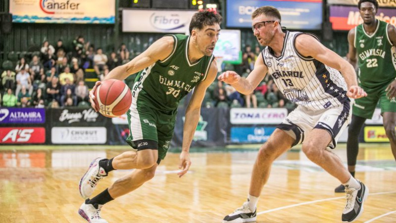 Gimnasia arrasó a Peñarol en el Socios: le ganó 93-67