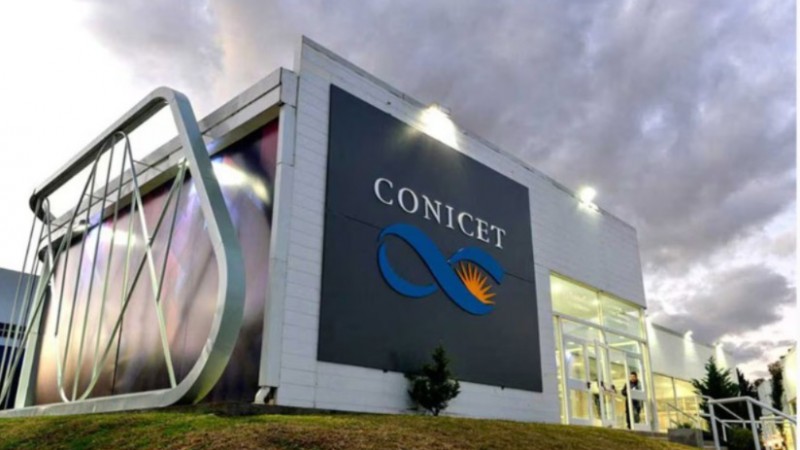 El Gobierno busca modificar el Conicet y sumar control sobre las investigaciones