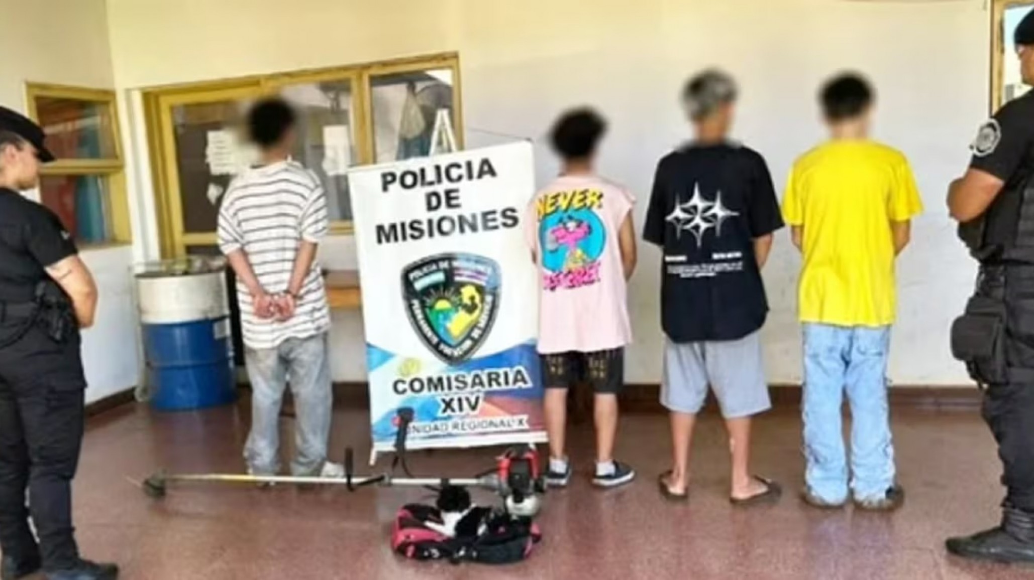 Amenazó con matar a un caniche para evitar ser detenido tras un asalto