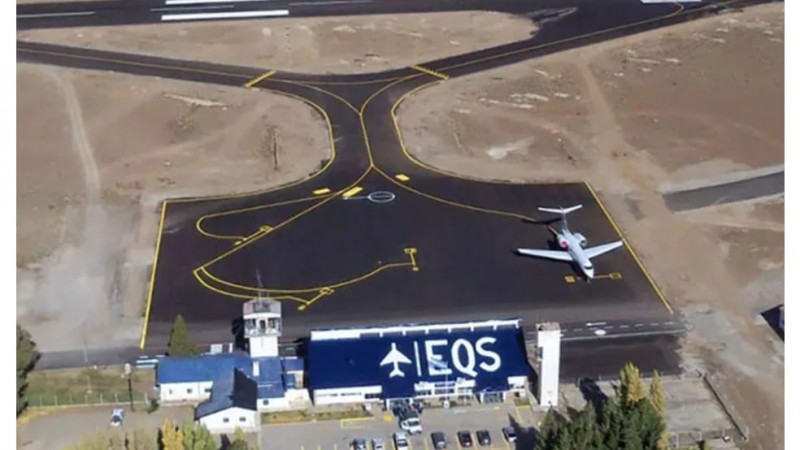 El Gobierno nacional se comprometió a reactivar la ampliación del aeropuerto de Esquel