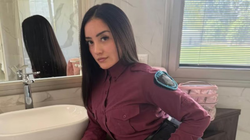 Despidieron a la policía que grababa videos provocativos y los subía a TikTok