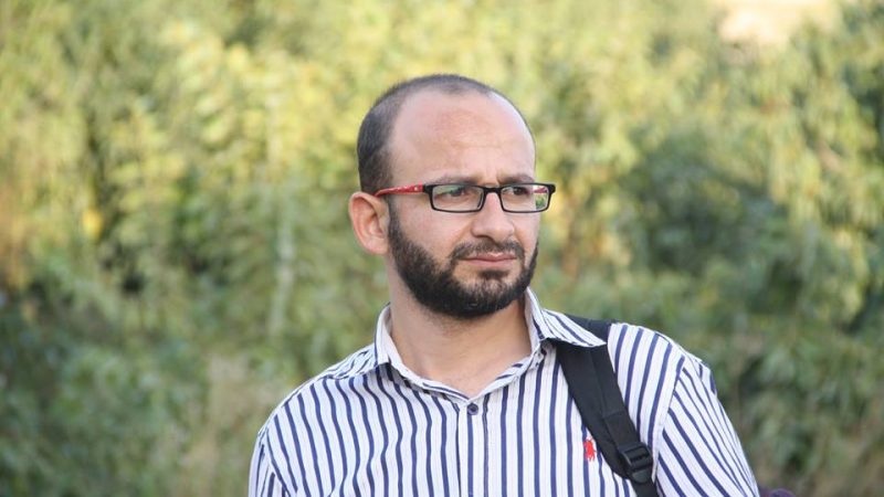 "Fiestas de recepción" y tortura sexual: el estremecedor relato de un periodista palestino en cárceles israelíes