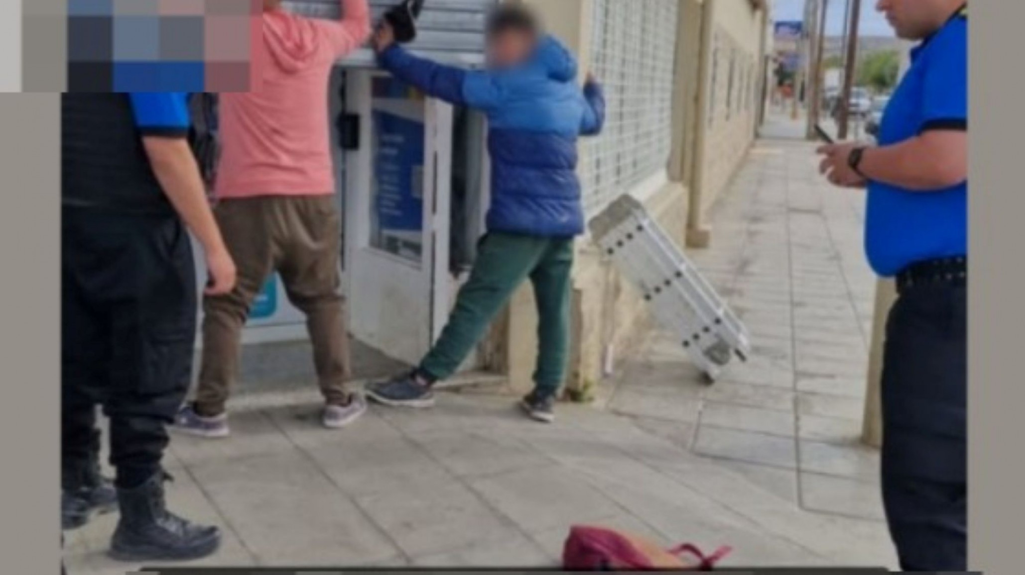 Comodoro: saltaron un cerco, robaron una escalera y fueron detenidos a los pocos minutos