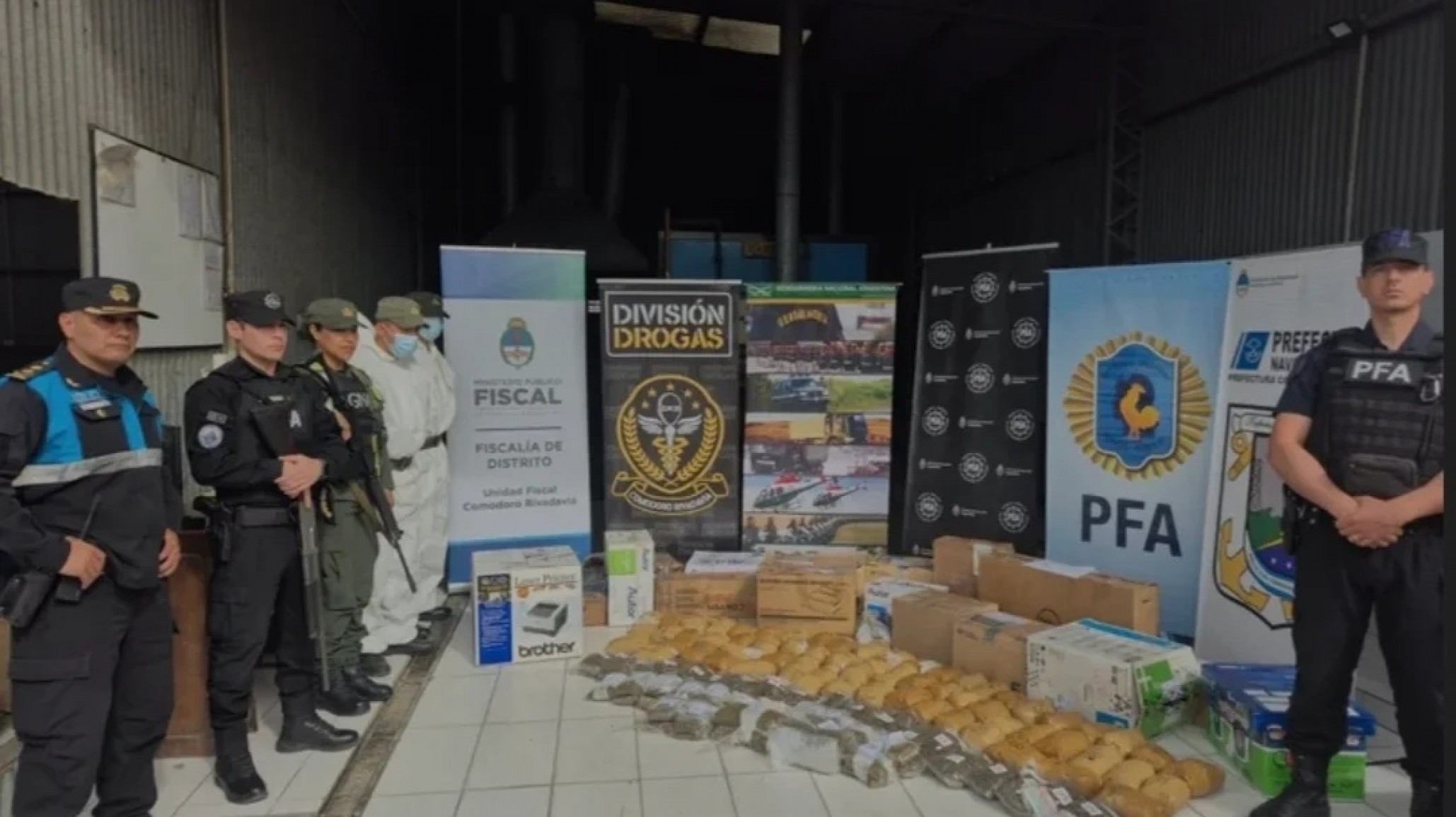 Fuego contra las drogas: incineraron más de 65 kilos de estupefacientes en Comodoro Rivadavia