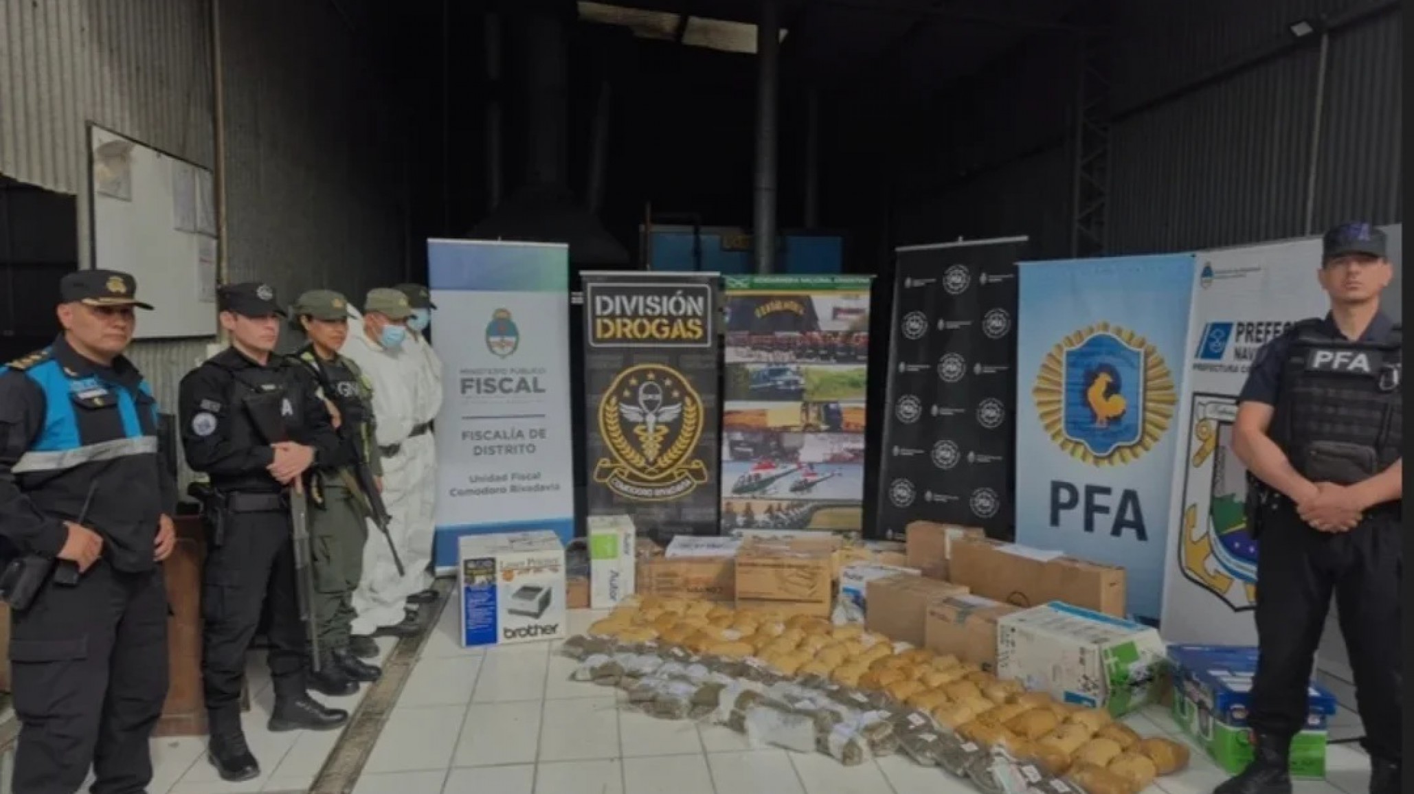 Fuego contra las drogas: incineraron más de 65 kilos de estupefacientes en Comodoro Rivadavia