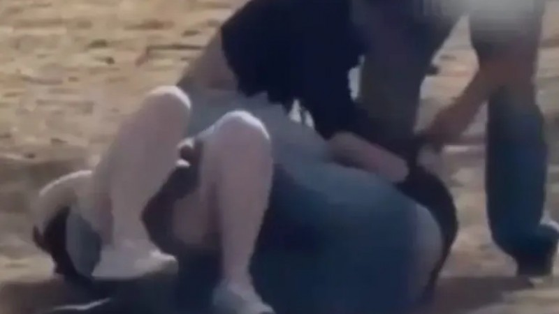 Tras la pelea entre menores en Plaza España, advierten: "Vemos violencia en todas las edades y hay tendencias copiadas de redes"