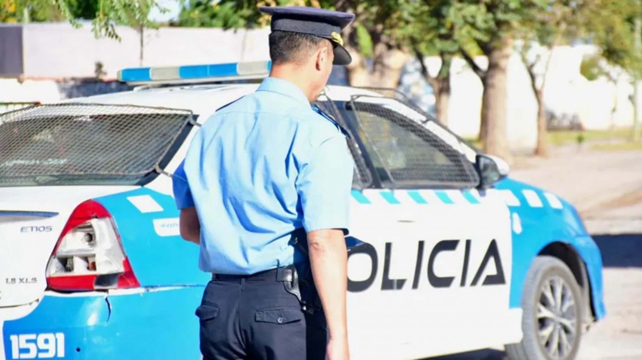 Horror: encontraron muerta a una mujer dentro de una camioneta en Neuquén