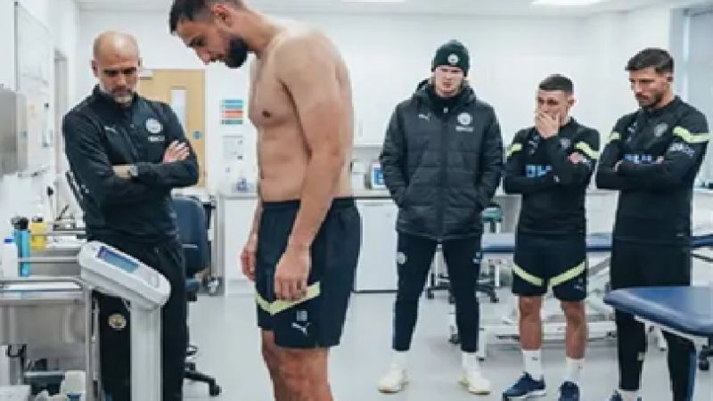La "balanza de Pep": Guardiola amenaza con borrar a los jugadores del City que regresen con sobrepeso