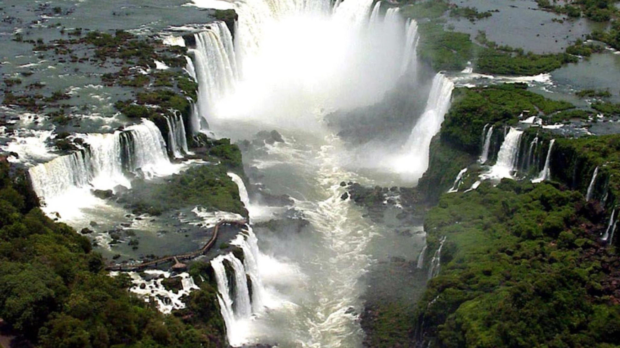 El gobierno puso en alquiler el Parque Nacional Iguazú para eventos privados