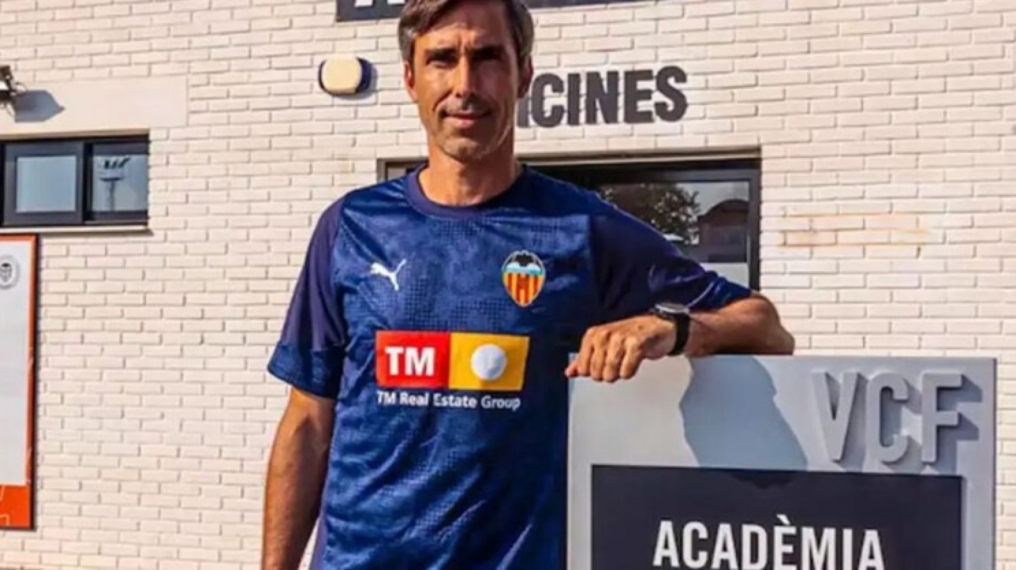 Un DT y sus tres hijos pequeños murieron en un accidente durante sus vacaciones