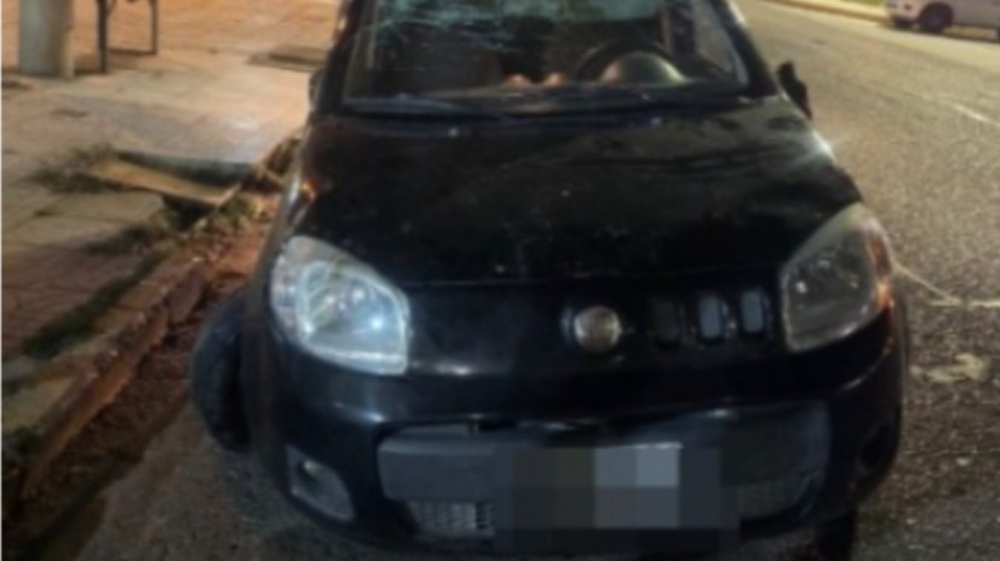 Choque en una esquina clave de Comodoro durante la madrugada