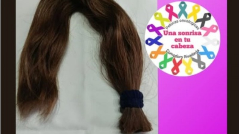 Cerraron y comenzaron el año con solidaridad: nuevas donaciones de cabello para pacientes oncológicos en Comodoro