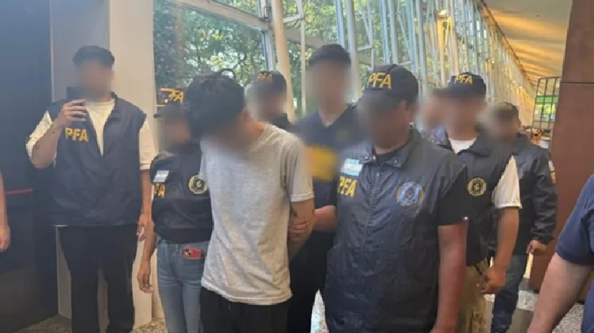 Argentina expulsó a cuatro peligrosos criminales chilenos