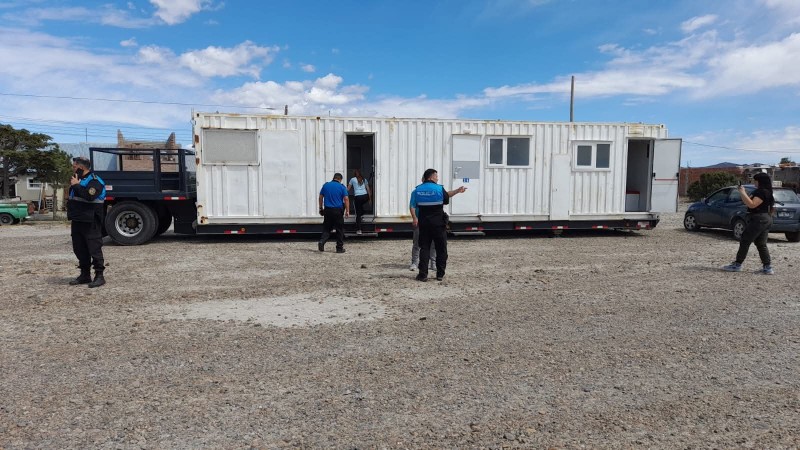 Implementaron un puesto de control permanente en Caleta Córdova por la temporada de verano