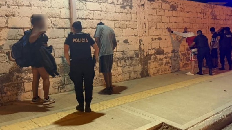Detuvieron a un hombre con pedido de captura tras disturbios en la vía pública en Comodoro