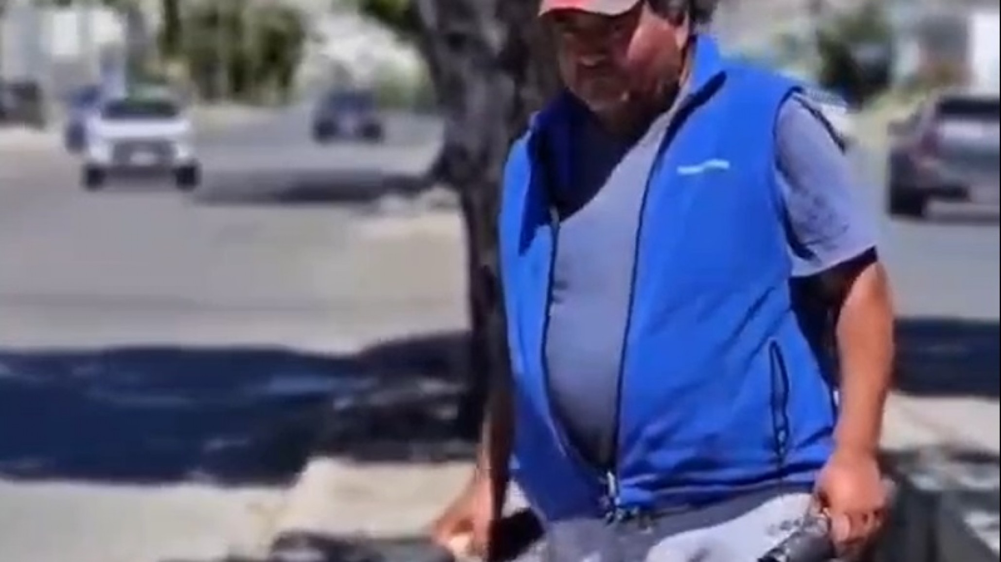 "La venta de diarios ya no alcanza": el testimonio de Daniel, un trabajador que vive de changas y pide una oportunidad