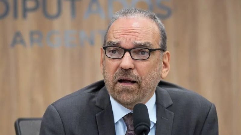 El gobierno designó a Fernando Iglesias como embajador argentino en Bélgica