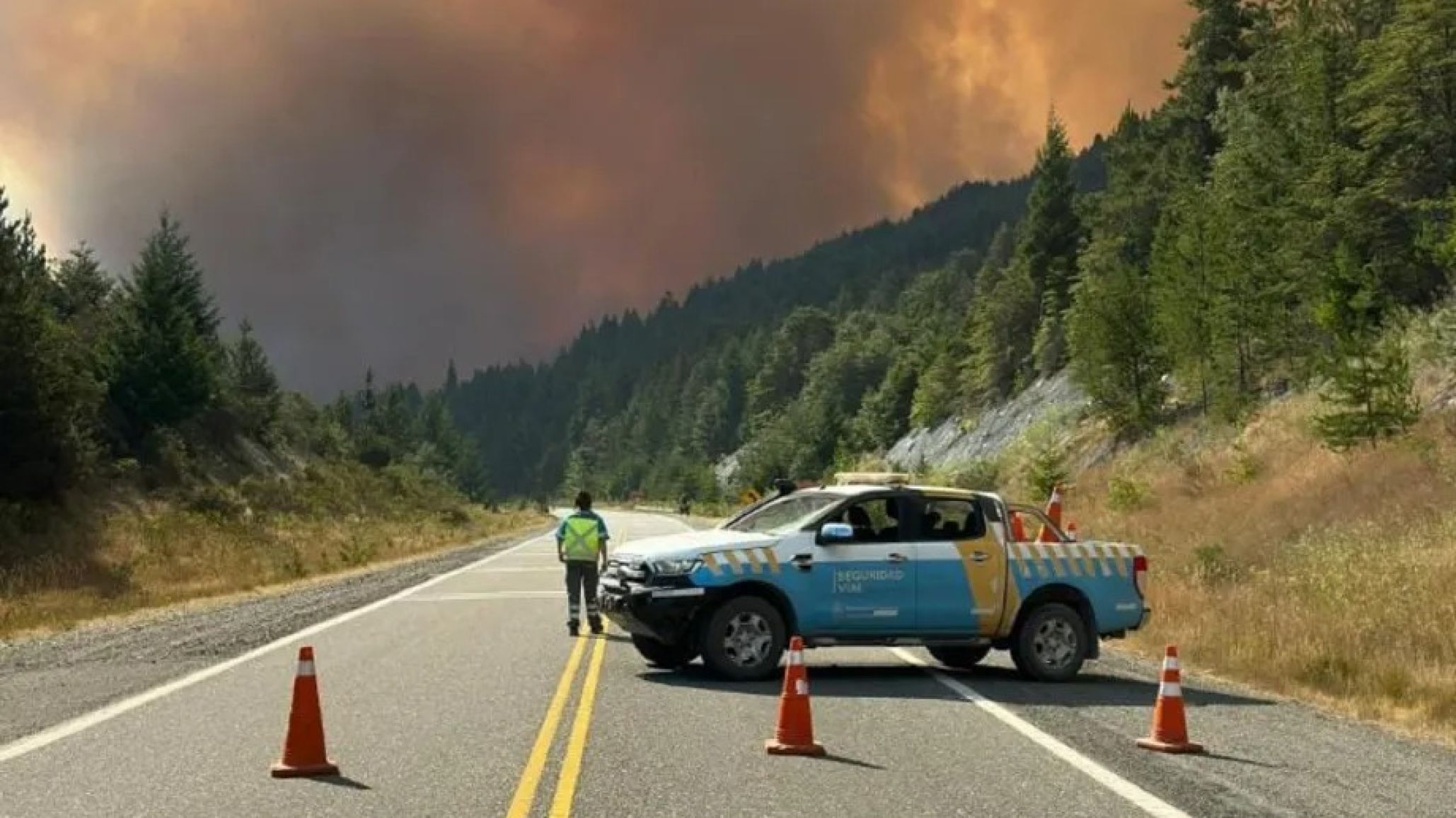Vialidad Nacional habilitó la circulación en la Ruta 40 entre Epuyén y El Hoyo