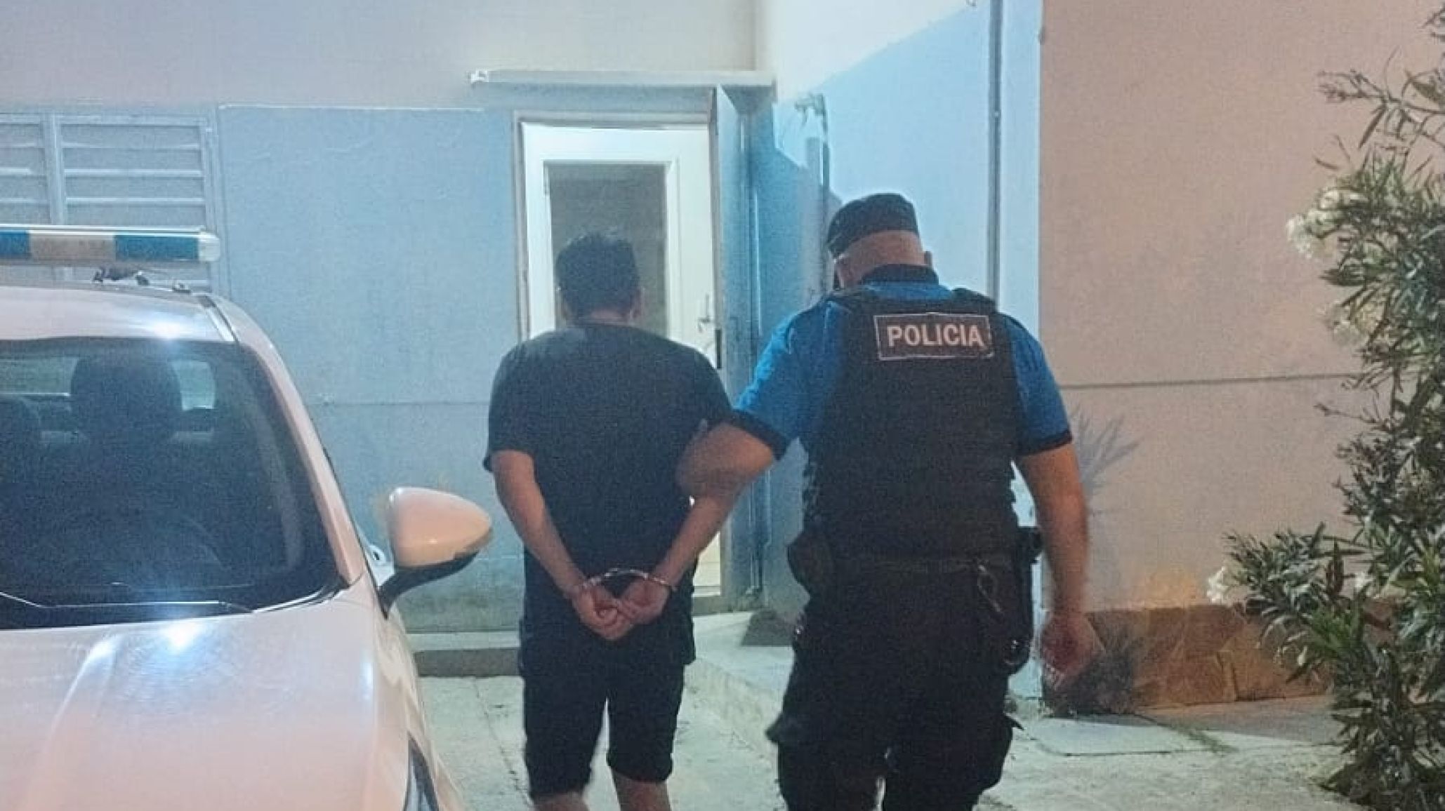 Discutieron, la empujó y ella terminó herida: fue detenido por la policía