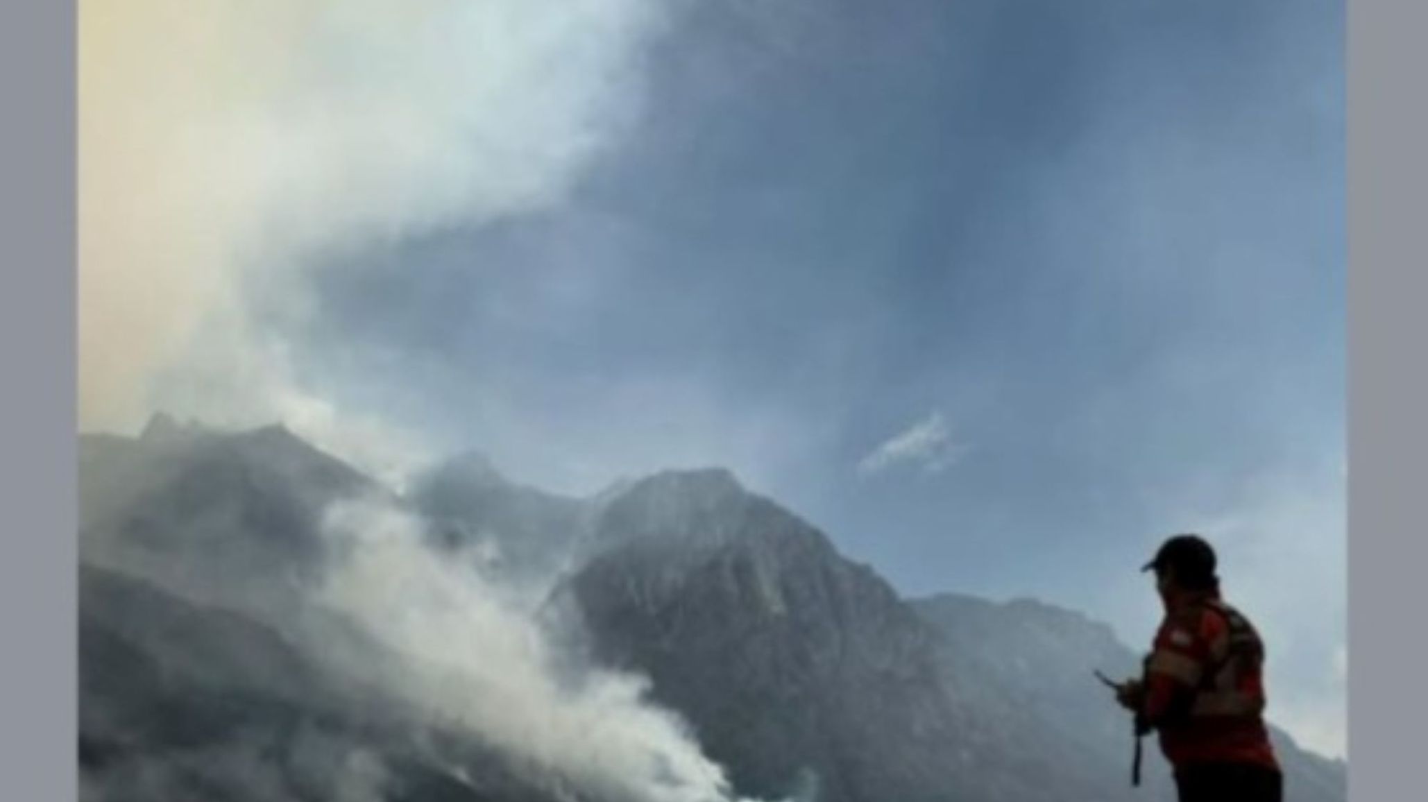 Incendio activo en Puerto Patriada: ya son casi 12 mil las hect醨eas afectadas