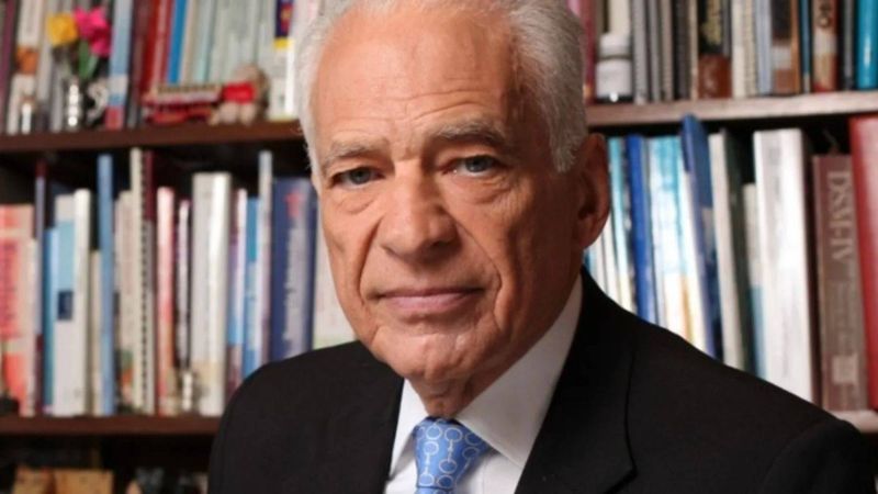 Alberto Cormillot tuvo un accidente y apareció al aire con cuello ortopédico