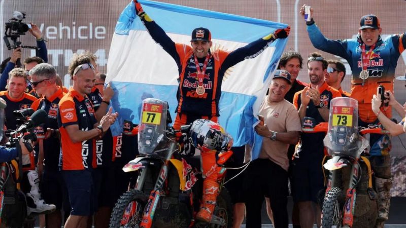 El argentino Luciano Benavides hizo historia y ganó el Rally Dakar 2026 en motos por solo dos segundos