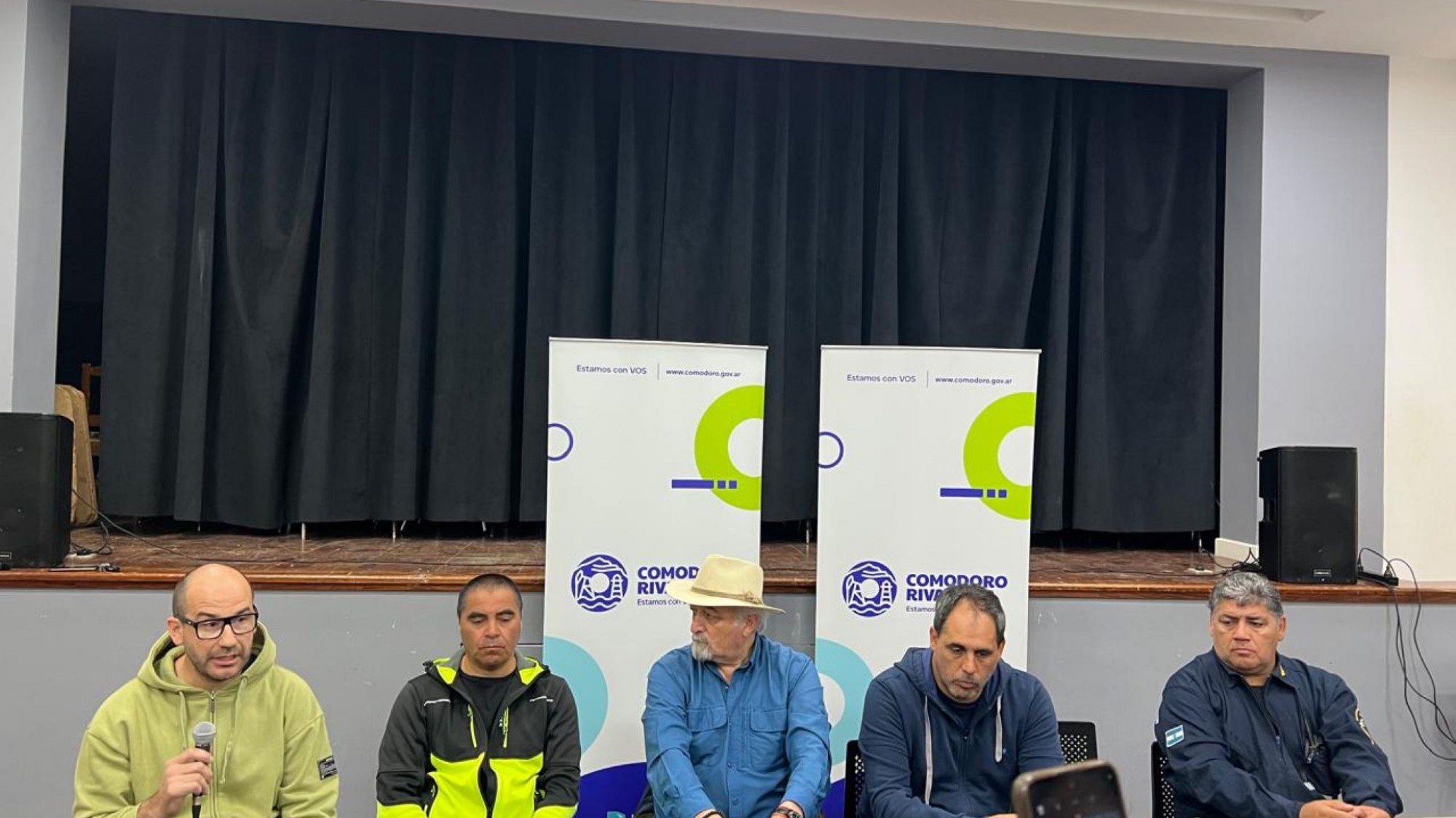 Desplazamiento del Cerro Hermitte: Macharashvili calificó como "catástrofe" la emergencia en Comodoro