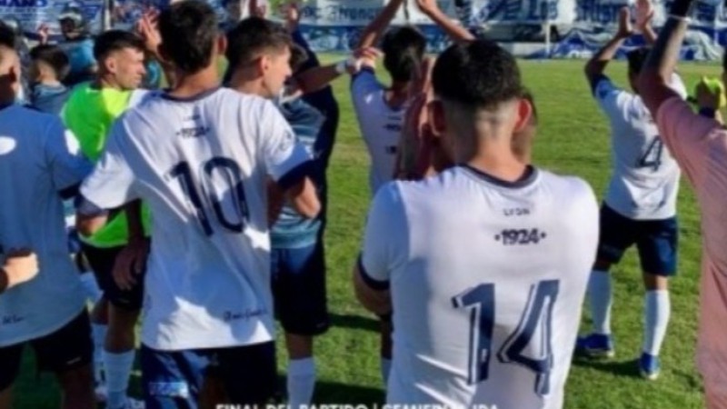 Jorge Newbery dio un paso clave rumbo a la final patagónica y venció 3-1 a Boxing