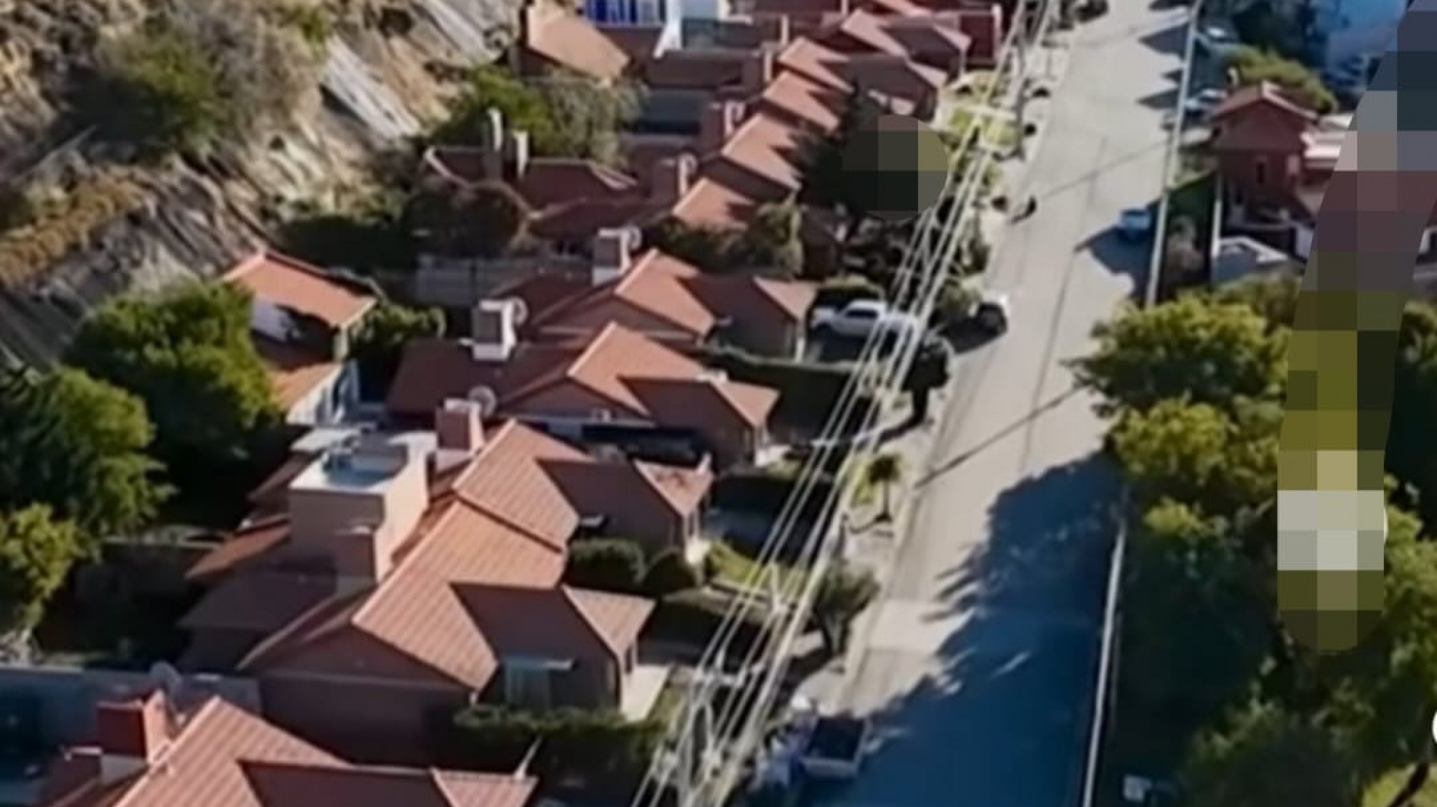 El Municipio recomendó la autoevacuación de vecinos del barrio Médanos por el desplazamiento del cerro Hermitte