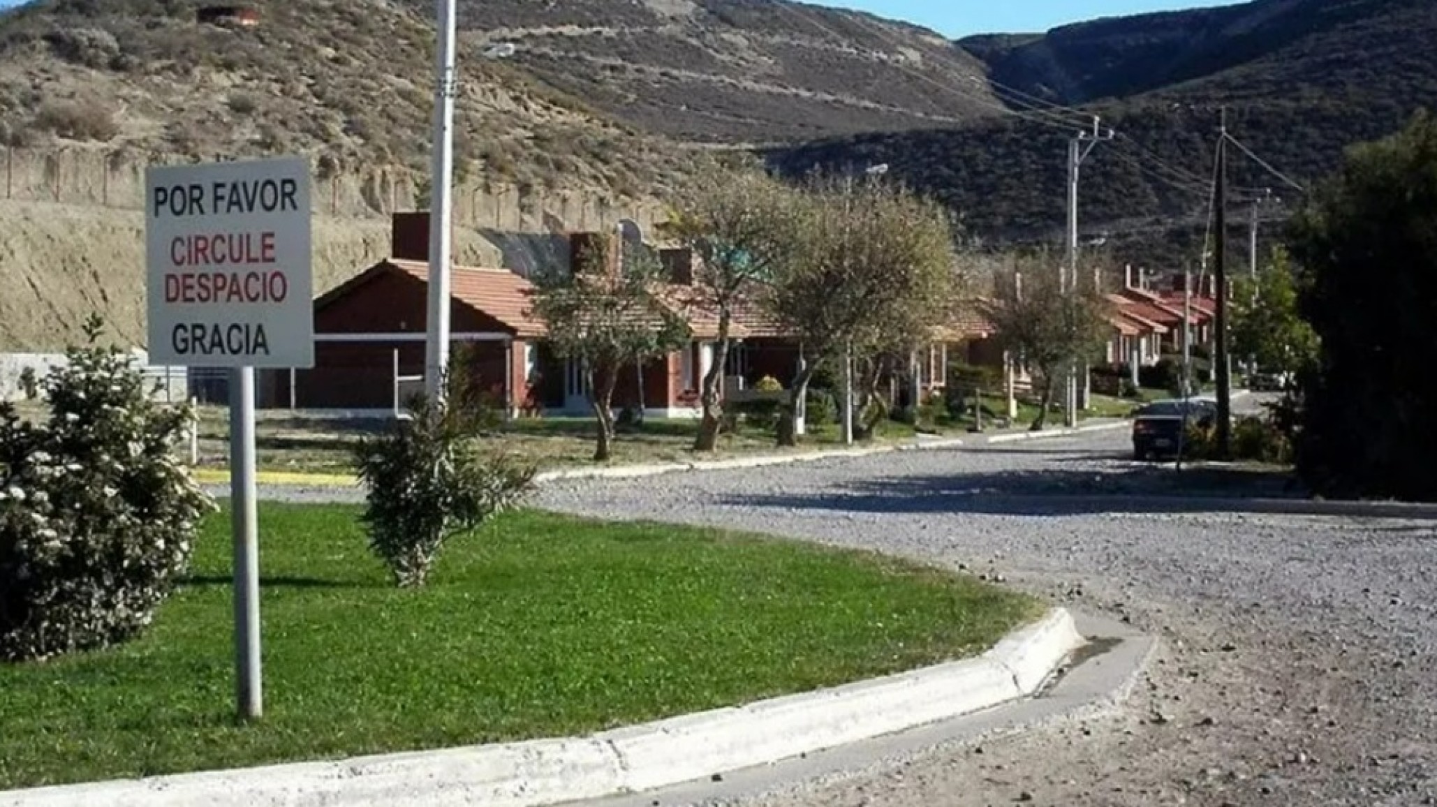 Ordenan la autoevacuación inmediata del Barrio Médanos
